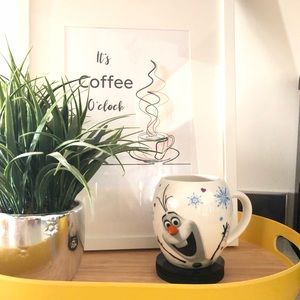 🌼Disney’s 10 oz. (295ml.) Olaf oval mug🌼